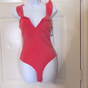 Solid Plunging Neck Ruffle Trim Rib Knit Bodysuit Size SM never been worn